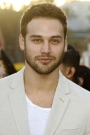 Ryan Guzman Film ve Dizileri